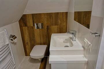 Фото номера Стандартный двухместный номер с 2 отдельными кроватями Отель Hotel Podjadek г. Гужно 3