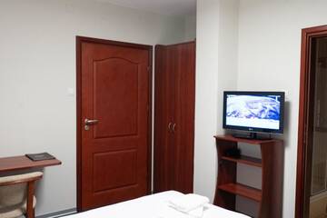 Фото номера Двухместный номер с 1 кроватью Отель Hotel Podjadek г. Гужно 15